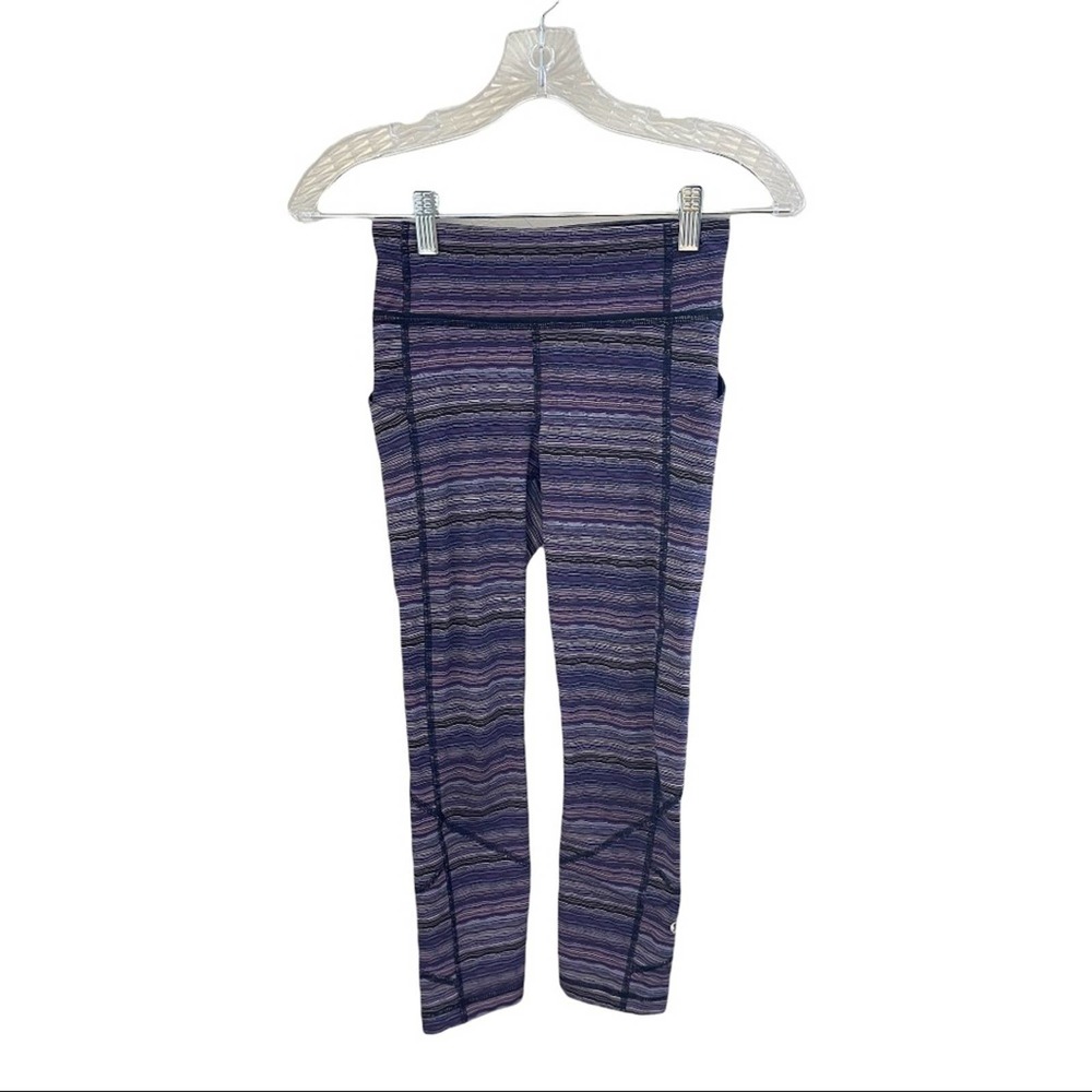 Lululemon Inspire Crop II Space Dye Twist Iris Flower Pink‎ Shell Purple Size 2 - Picture 3 of 7